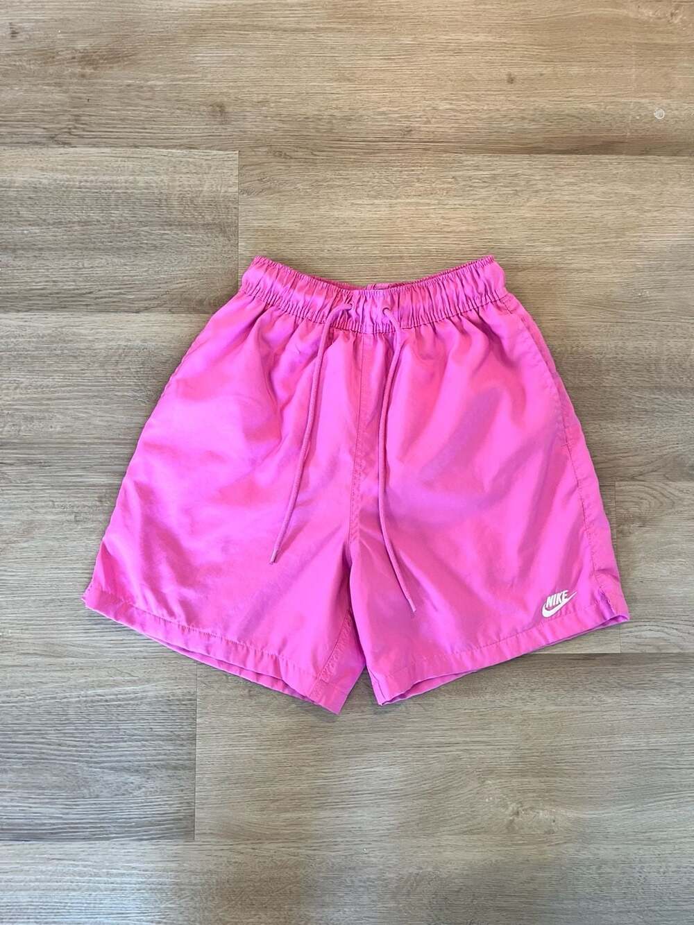 Nike, Club Woven Flow Shorts, Neon, Hot Pink, Streetwear, Athleisure, Unisex XS